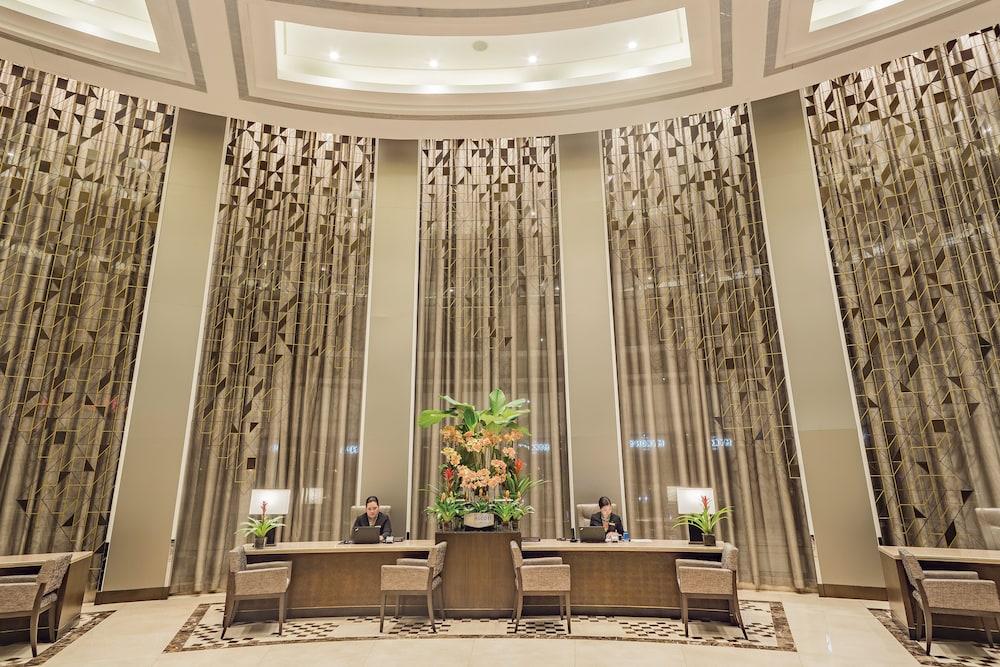 Ascott Makati Hotel Makati City Exterior photo